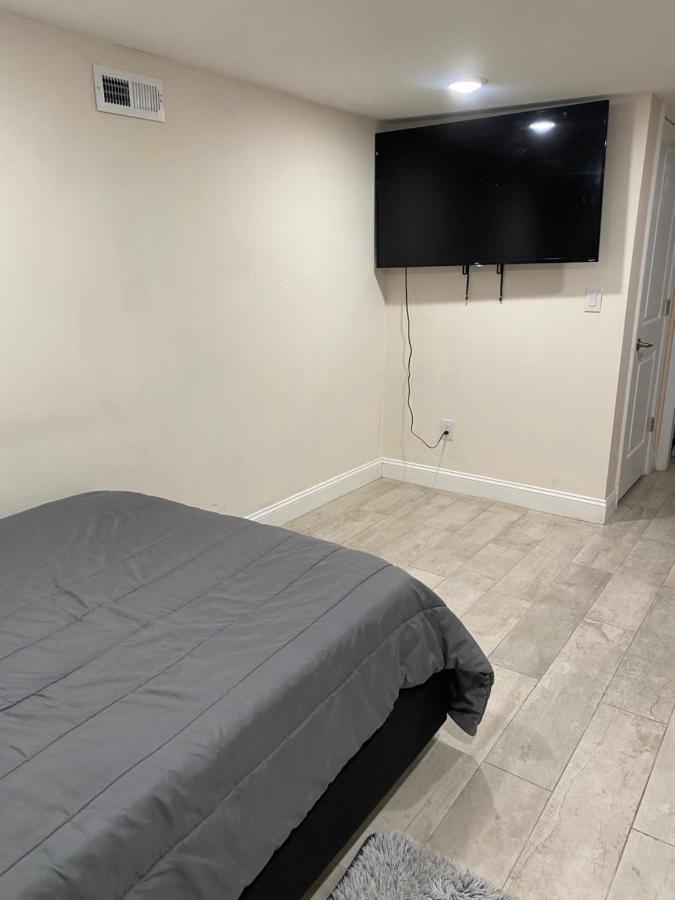 فيلادلفيا Private Room In South Philly Near Arenas! المظهر الخارجي الصورة