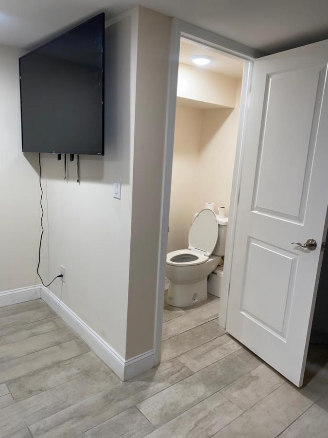 فيلادلفيا Private Room In South Philly Near Arenas! المظهر الخارجي الصورة