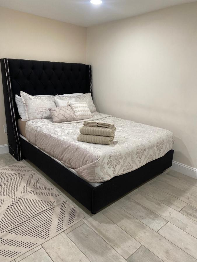 فيلادلفيا Private Room In South Philly Near Arenas! المظهر الخارجي الصورة