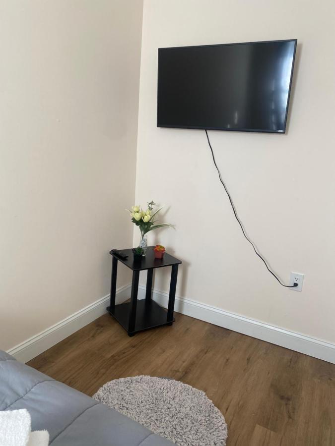 فيلادلفيا Private Room In South Philly Near Arenas! المظهر الخارجي الصورة